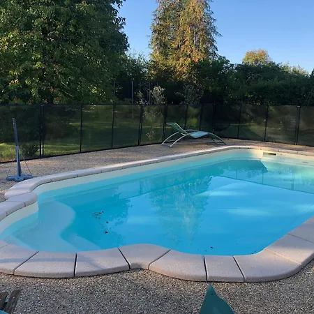 Séjour à la campagne Cocooning Avec Piscine Partagée Au Cœur De La Campagne Sarthoise, Proche Zoo Et Circuit Du Mans - Fr-1-410-331